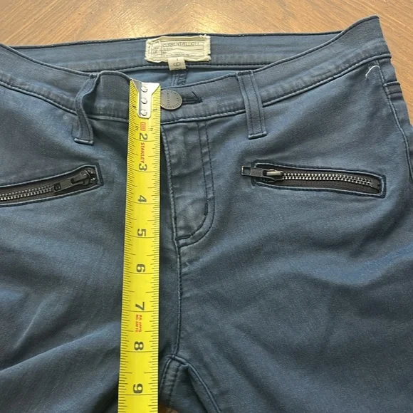 Current/Elliot the Soho ankle zip stiletto navy coated jeans size 26 28” inseam - Picture 8 of 12